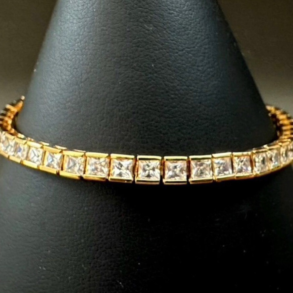 Ross Simons 925 Gold Plated Sterling Silver CZ Tennis Bracelet - EUC Size 7